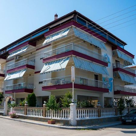 Niki Apartments Paralia Dionysiou Exterior photo