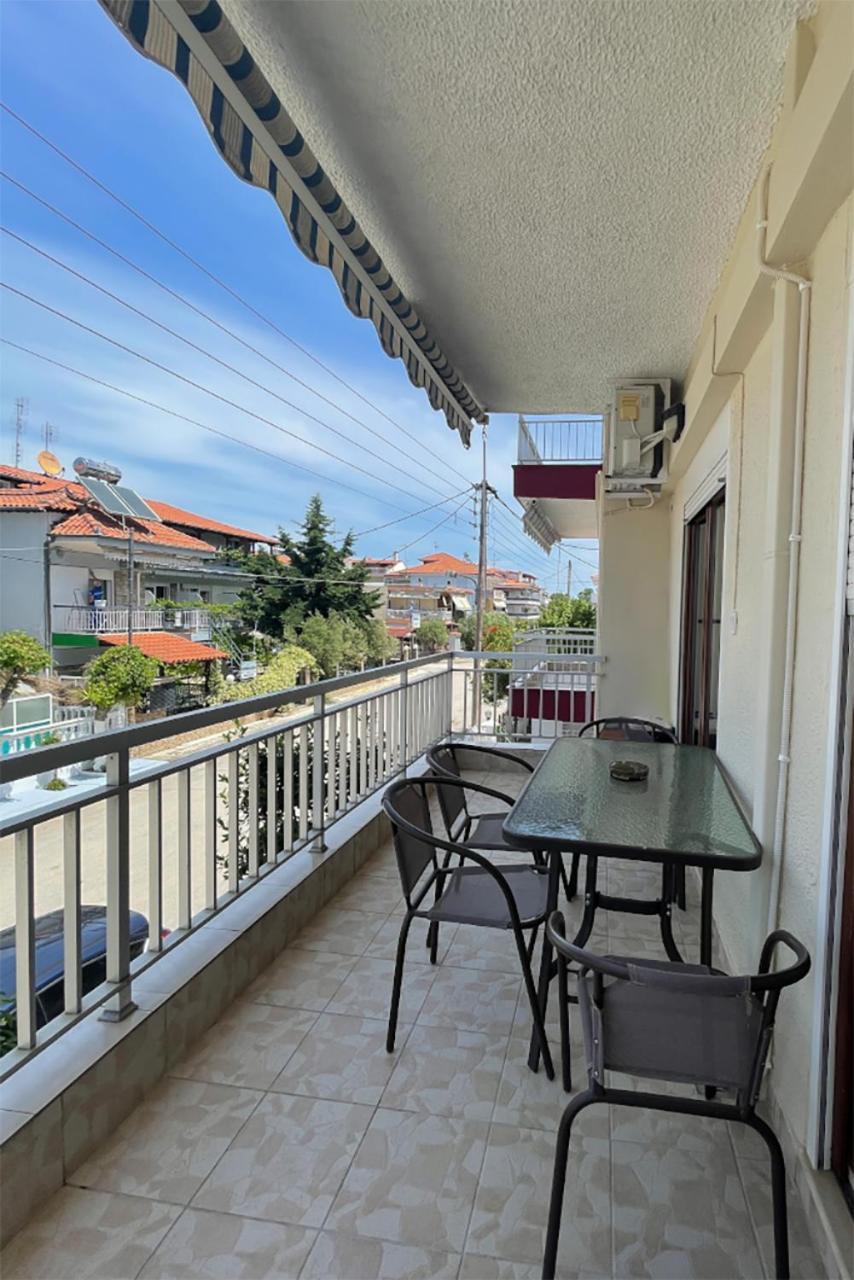 Niki Apartments Paralia Dionysiou Exterior photo